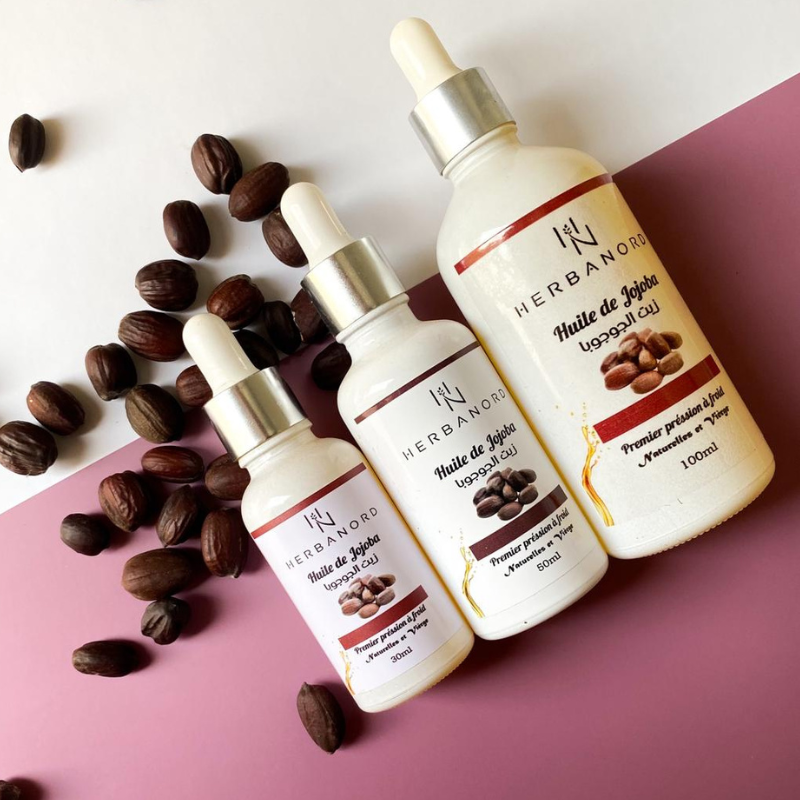 Huile de Jojoba Cosmétique – Équilibrante et Protectrice