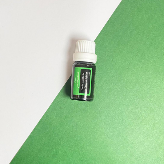 Huile Essentielle de Cèdre de l’Atlas – naturel