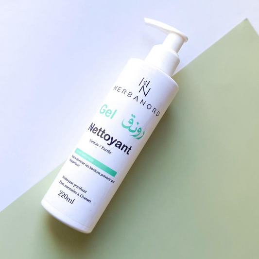 Gel Nettoyant Purifiant – Peaux Mixtes à Grasses (Acide Salicylique & Thé Vert)